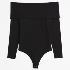 Long-Sleeve Cotton-Blend Seamless Fabric Off-The-Shoulder Bodysuit